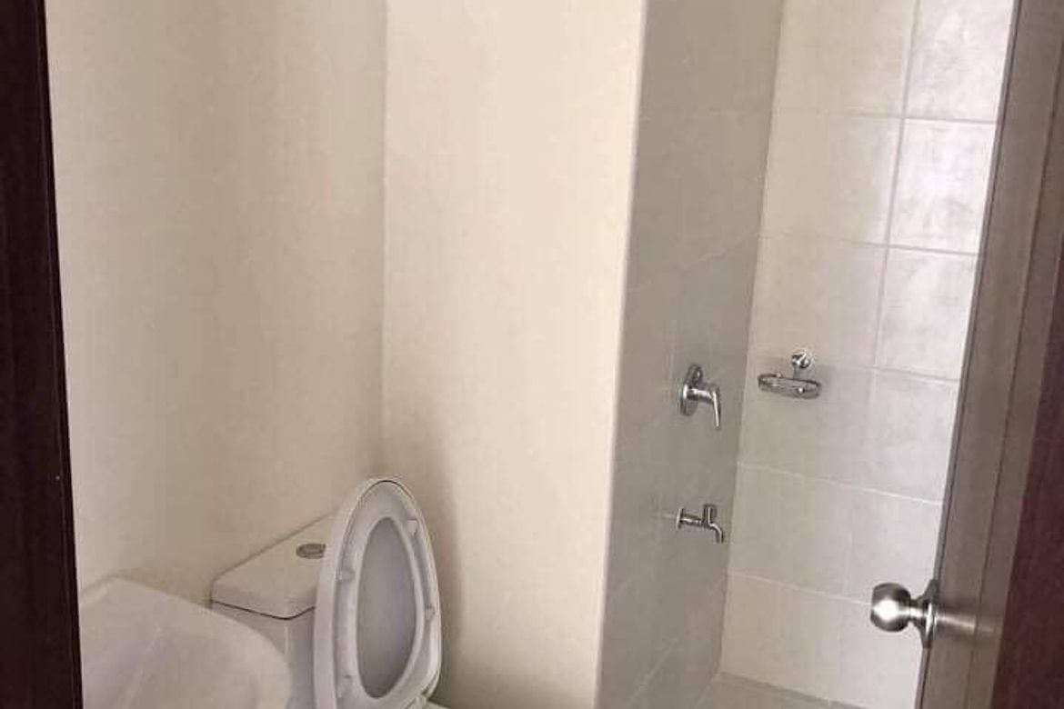 2 Bedroom Condo for Sale in Pioneer Woodlands, Barangka Ilaya, Mandaluyong, Metro Manila near MRT-3 Boni – photo 3
