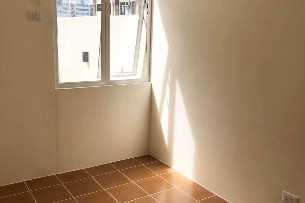2 Bedroom Condo for Sale in Pioneer Woodlands, Barangka Ilaya, Mandaluyong, Metro Manila near MRT-3 Boni – photo 7