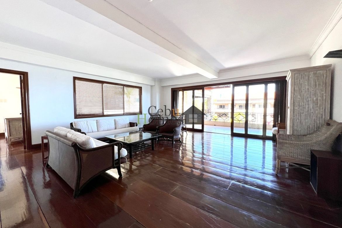 2 Bedroom Condo for Sale in Punta Engaño, Lapu-Lapu, Cebu – photo 5