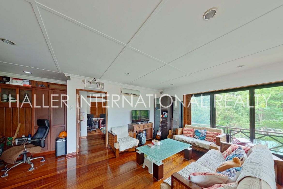 2 Bedroom Condo for Sale in Punta Engaño, Lapu-Lapu, Cebu – photo 3