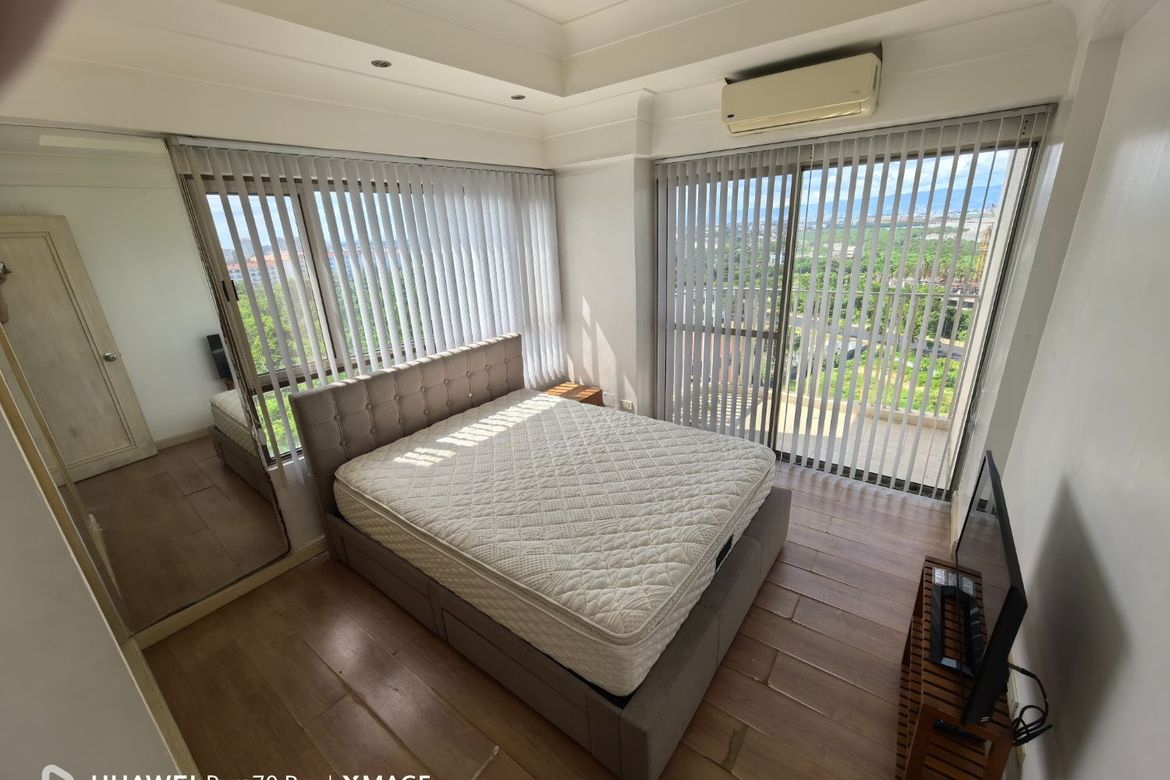 2 Bedroom Condo for Sale in Punta Engaño, Lapu-Lapu, Cebu – photo 6