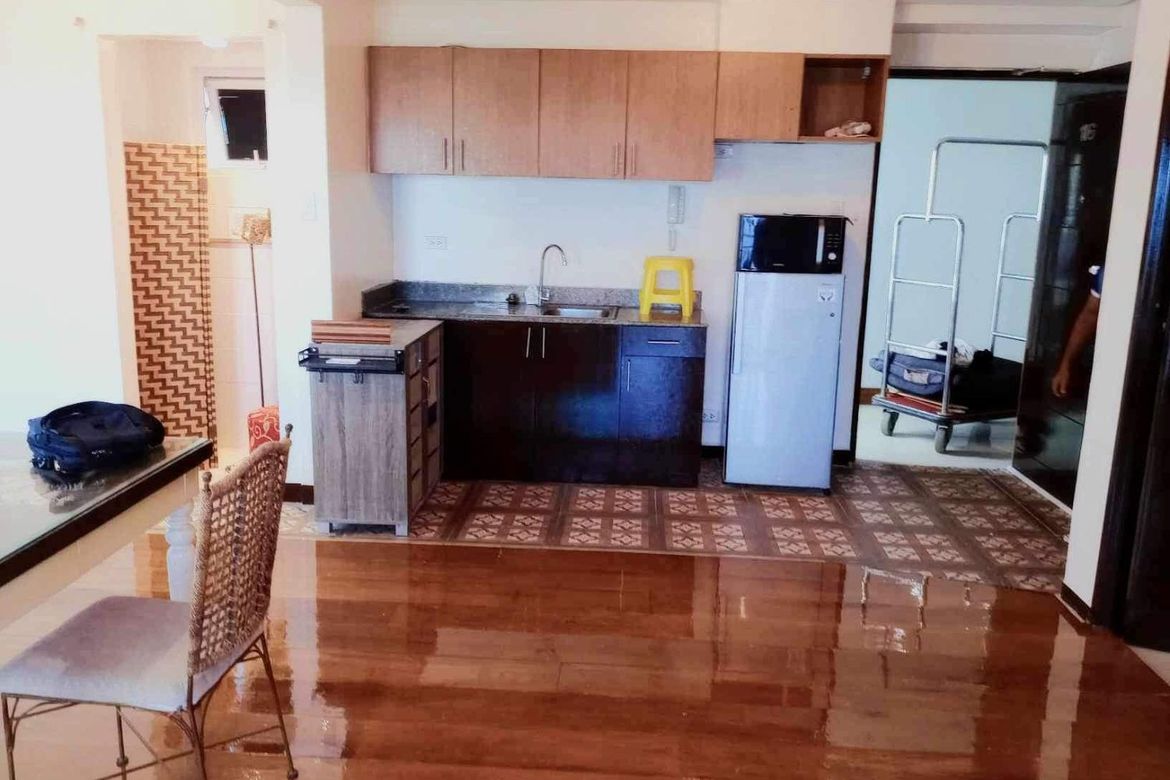 2 Bedroom Condo for Sale in Punta Engaño, Lapu-Lapu, Cebu – photo 2