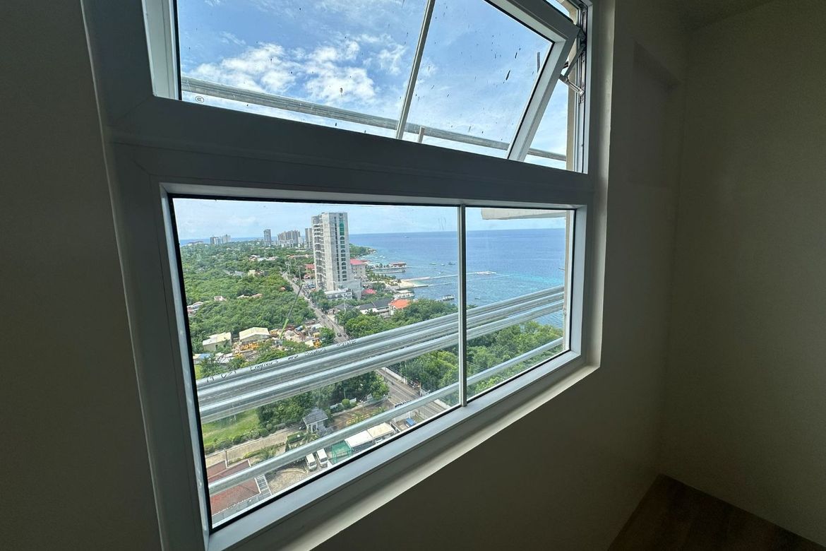 2 Bedroom Condo for Sale in Punta Engaño, Lapu-Lapu, Cebu – photo 6
