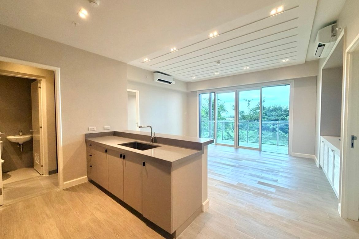 2 Bedroom Condo for Sale in Punta Engaño, Lapu-Lapu, Cebu – photo 3