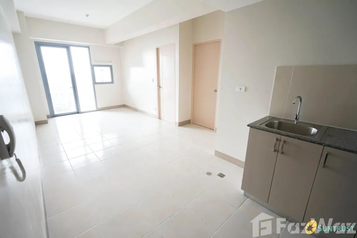 2 Bedroom Condo for Sale in Ramon Magsaysay, Quezon City, Metro Manila near LRT-1 Roosevelt – photo 7