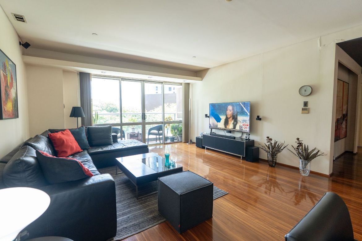 2 Bedroom Condo for Sale in Regent Parkway, BGC, Taguig – photo 8