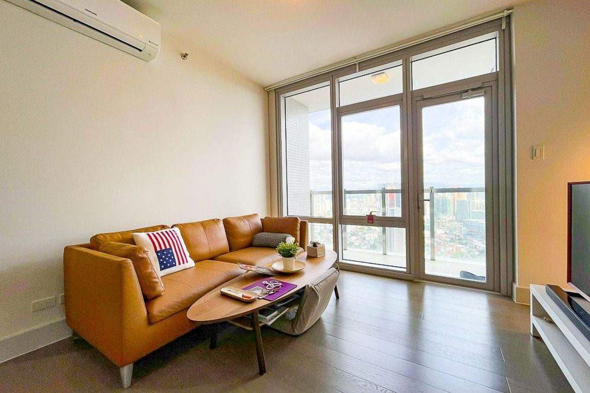 2 Bedroom Condo for Sale in Rockwell, Makati City near MRT-3 Buendia – photo 2
