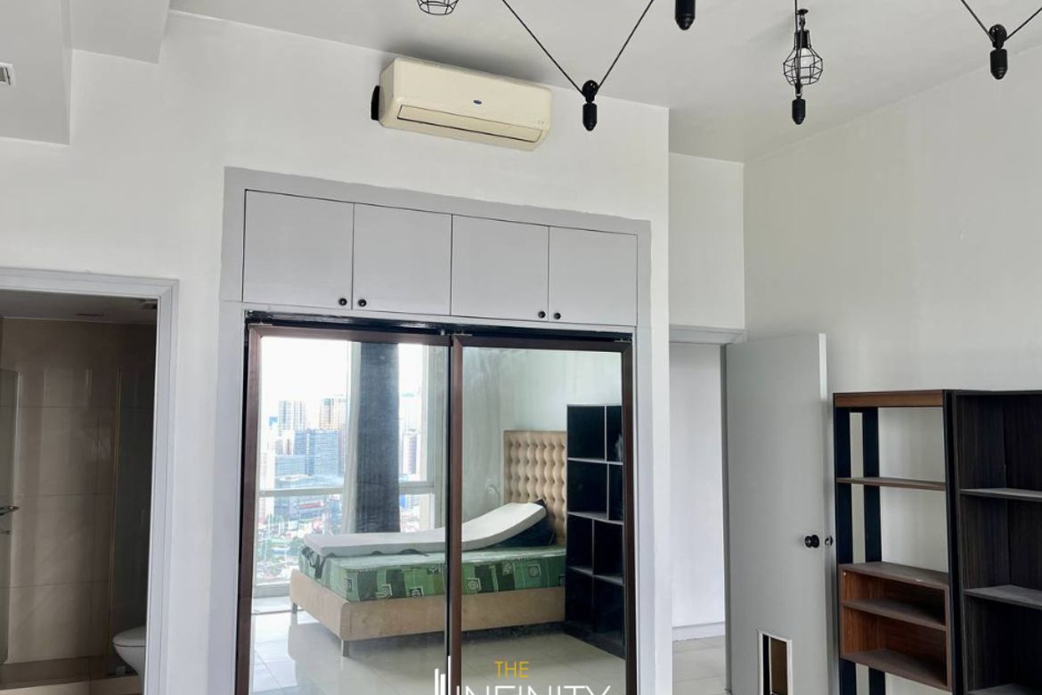 2 Bedroom Condo for Sale in Rockwell, Makati City near MRT-3 Guadalupe – photo 7