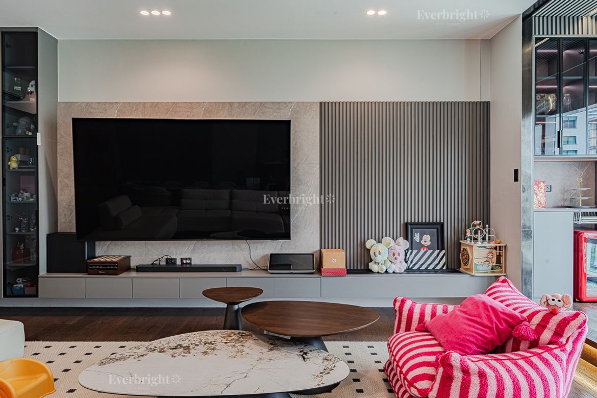 2 Bedroom Condo for Sale in Rockwell, Makati City – photo 8