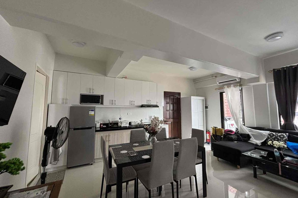 2 Bedroom Condo for Sale in Royal Oceancrest Mactan, Basak, Lapu-Lapu, Cebu – photo 2