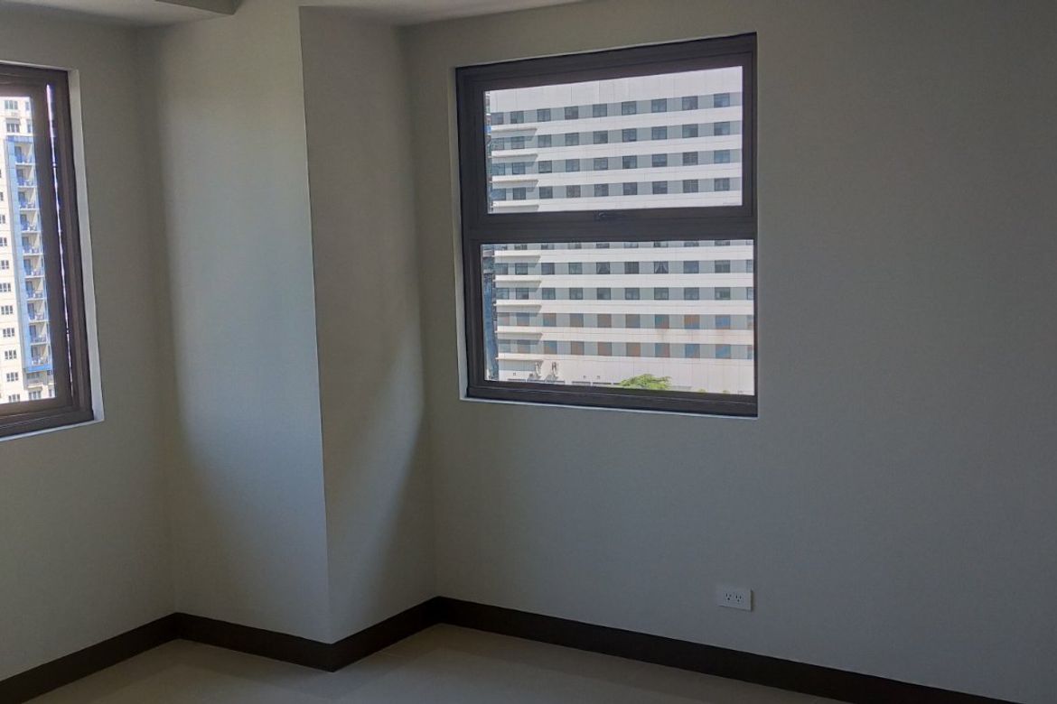 2 Bedroom Condo for Sale in S Residences, Barangay 76, Pasay, Metro Manila near LRT-1 EDSA – photo 5
