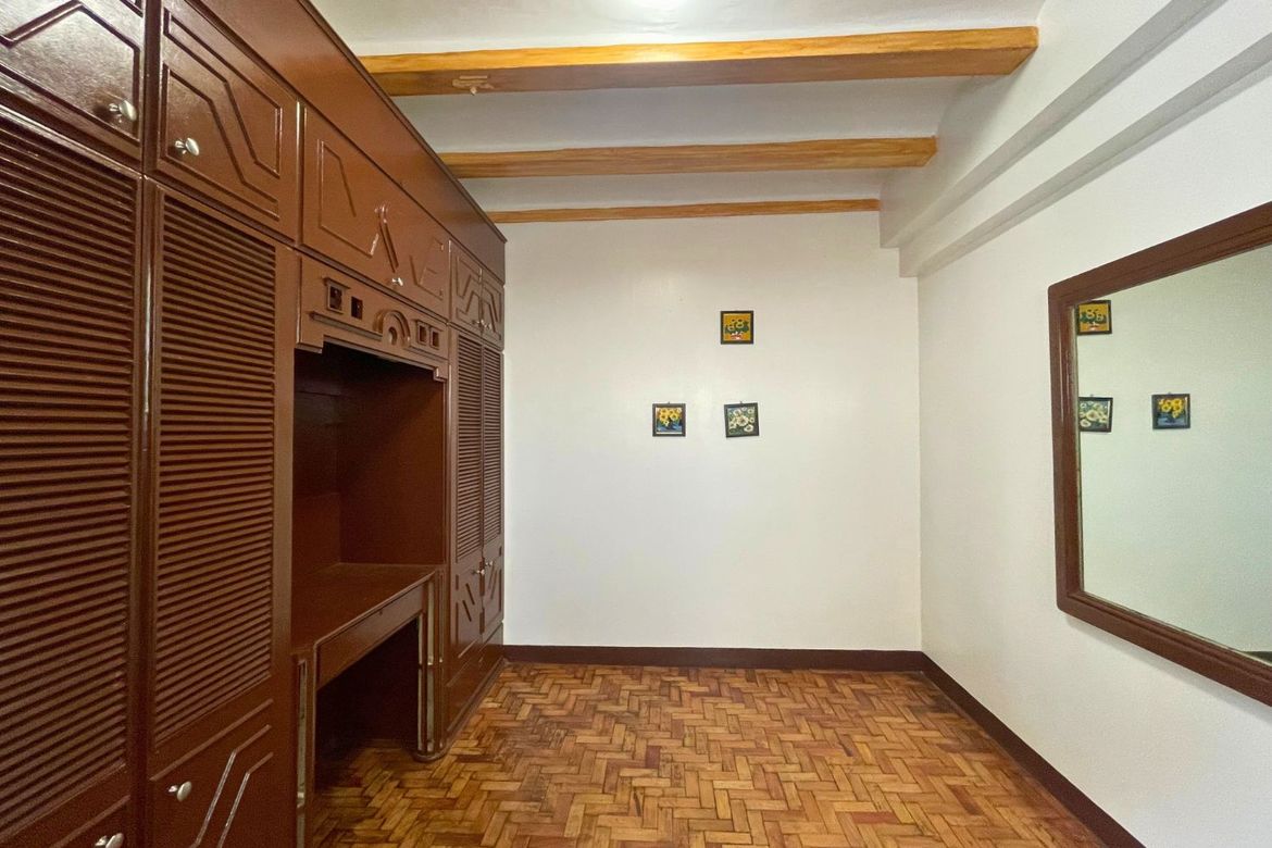 2 Bedroom Condo for Sale in San Antonio, Makati, Metro Manila – photo 7