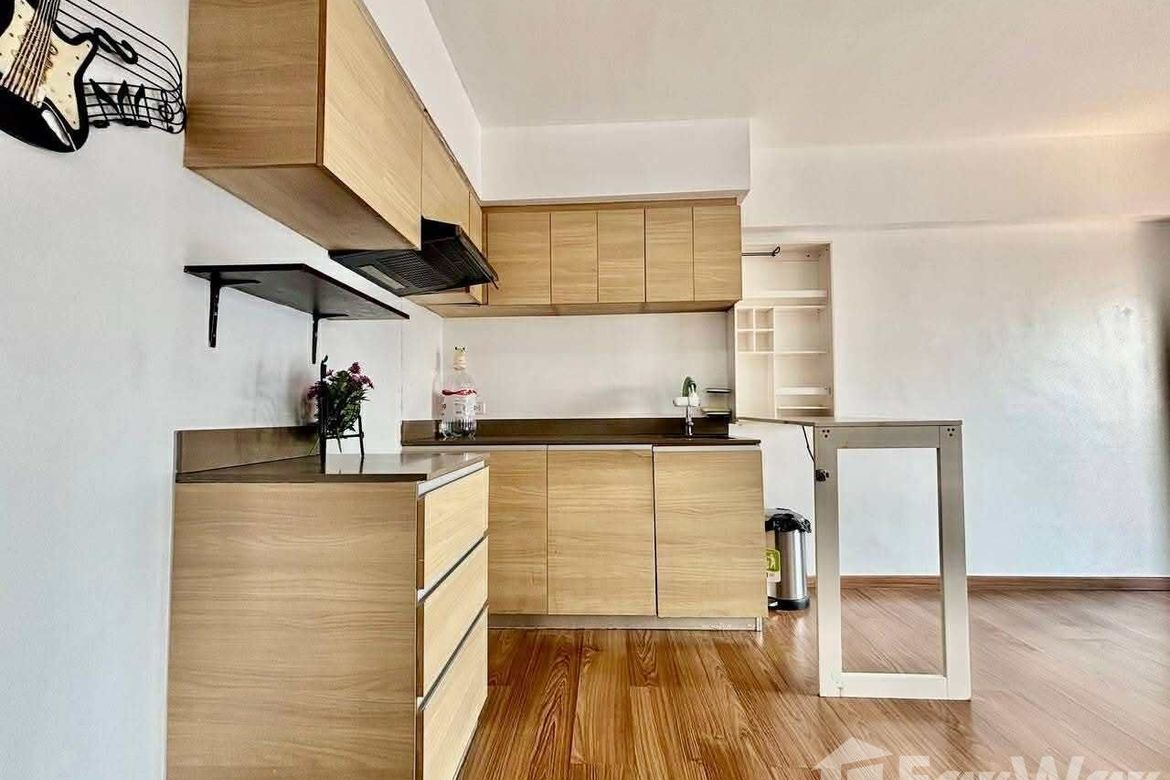 2 Bedroom Condo for Sale in San Antonio, Makati, Metro Manila – photo 2