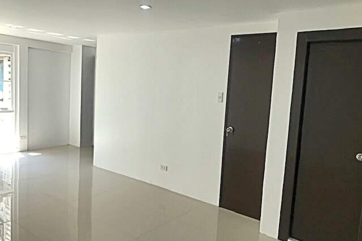 2 Bedroom Condo for Sale in San Isidro, Parañaque, Metro Manila – photo 4