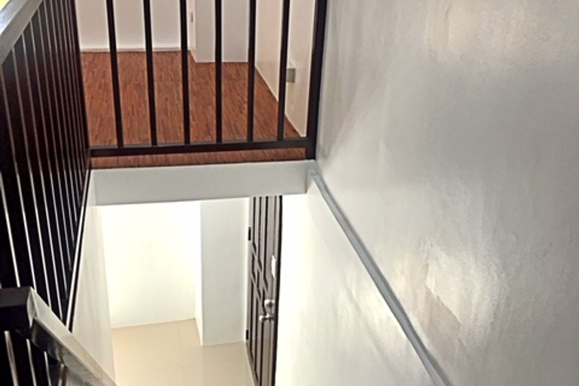 2 Bedroom Condo for Sale in San Isidro, Parañaque, Metro Manila – photo 8