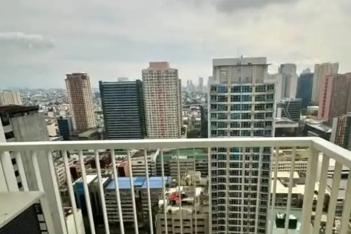 2 Bedroom Condo for Sale in San Lorenzo, Makati City – photo 16