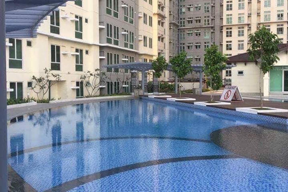 2 Bedroom Condo for Sale in San Lorenzo Place, Bangkal, Makati, Metro Manila near MRT-3 Magallanes – photo 4