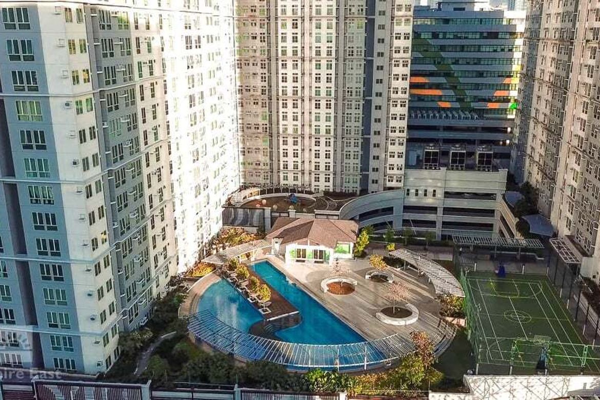 2 Bedroom Condo for Sale in San Lorenzo Place, Bangkal, Makati, Metro Manila near MRT-3 Magallanes – photo 6