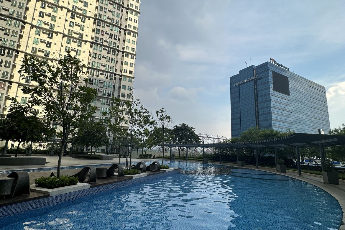 2 Bedroom Condo for Sale in San Lorenzo Place, Bangkal, Makati, Metro Manila near MRT-3 Magallanes – photo 2