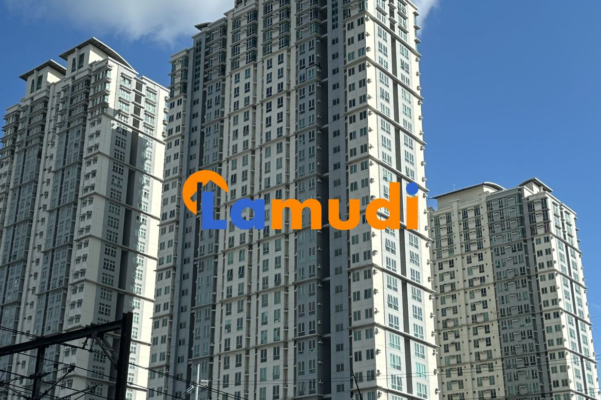 2 Bedroom Condo for Sale in San Lorenzo Place, Bangkal, Makati, Metro Manila near MRT-3 Magallanes – photo 2