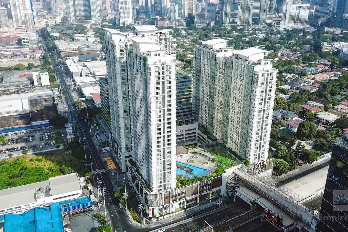 2 Bedroom Condo for Sale in San Lorenzo Place, Bangkal, Makati, Metro Manila near MRT-3 Magallanes – photo 7