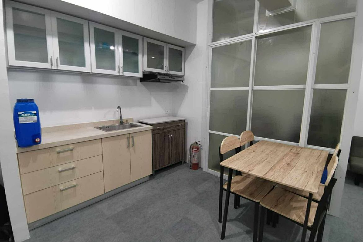 2 Bedroom Condo for Sale in Santa Ana, Manila, Metro Manila – photo 2