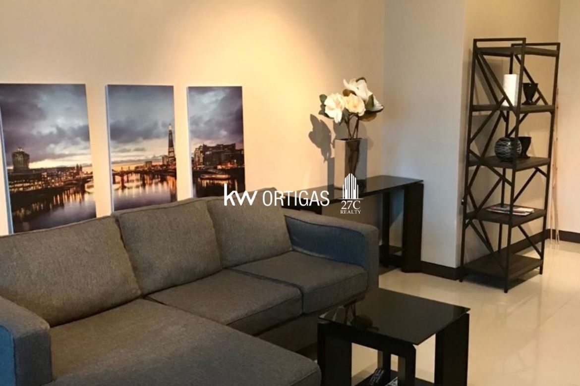 2 Bedroom Condo for Sale in Santa Cruz, Manila, Metro Manila near LRT-1 Doroteo Jose – photo 2