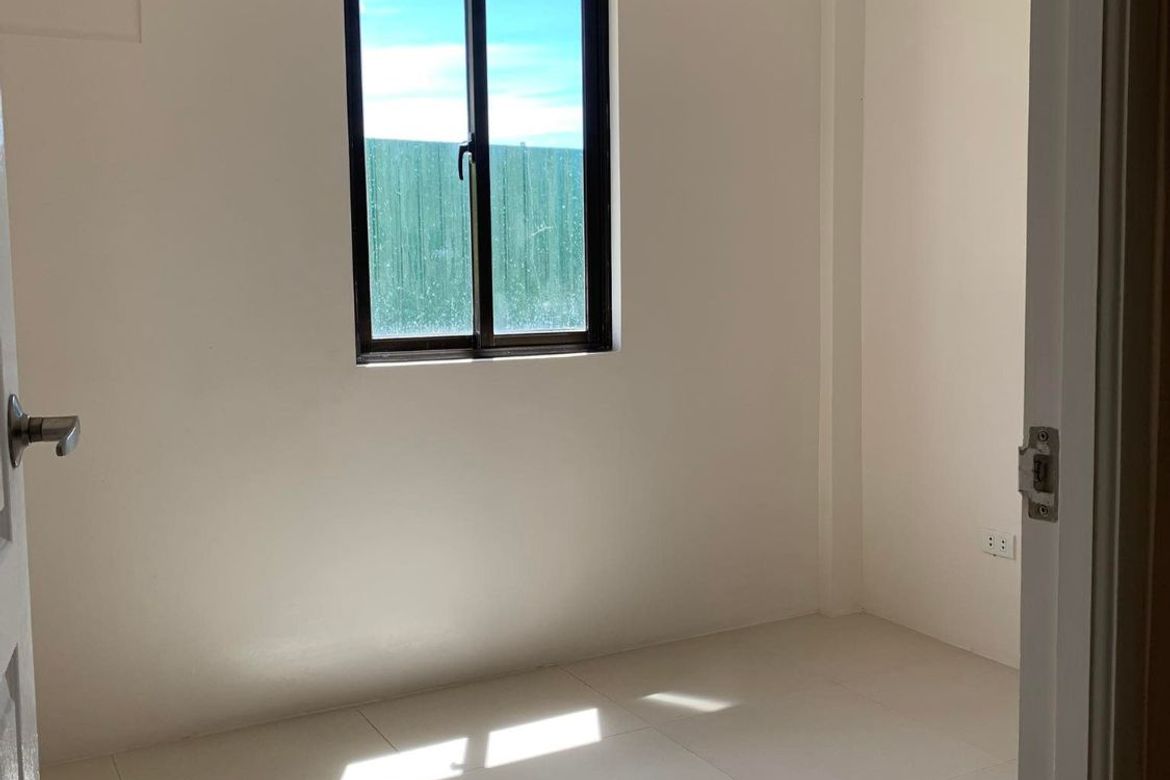 2 Bedroom Condo for Sale in Santo Domingo, Santa Rosa, Laguna – photo 3