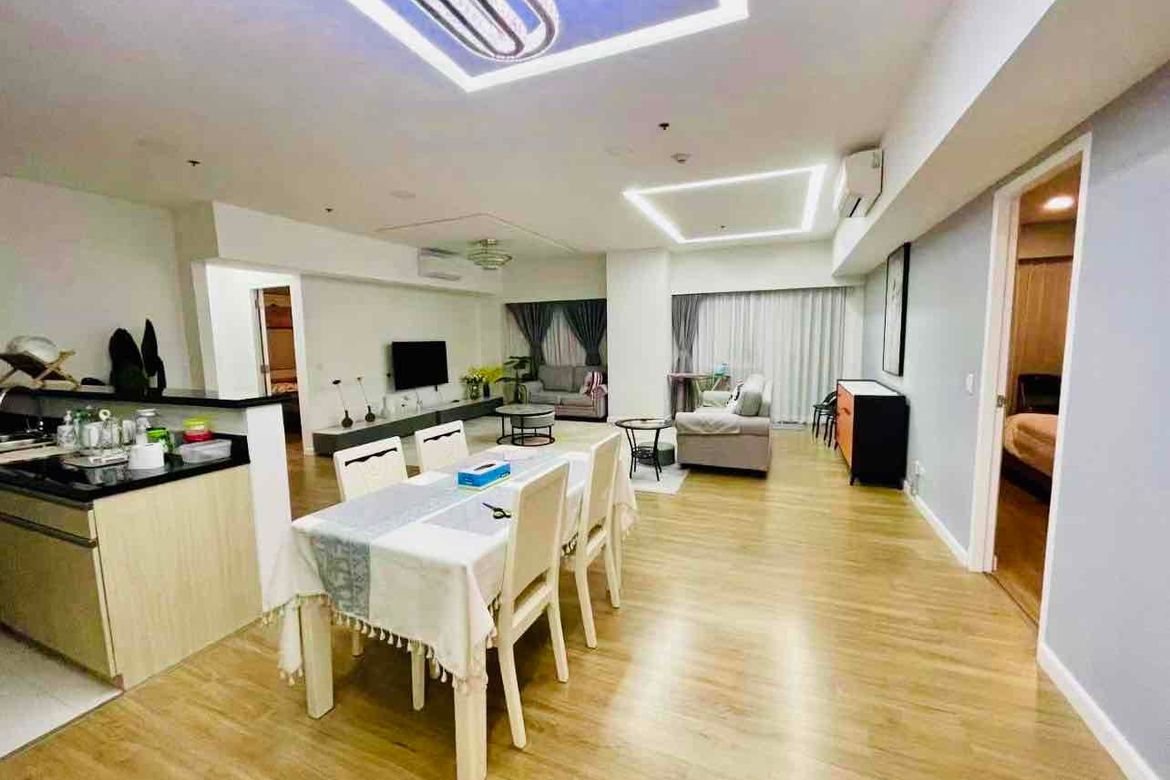 2 Bedroom Condo for Sale in Sequoia at Two Serendra, BGC, Taguig – photo 2