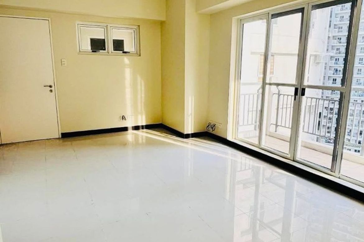 2 Bedroom Condo for Sale in Sheridan Towers, Buayang Bato, Mandaluyong, Metro Manila near MRT-3 Boni – photo 8