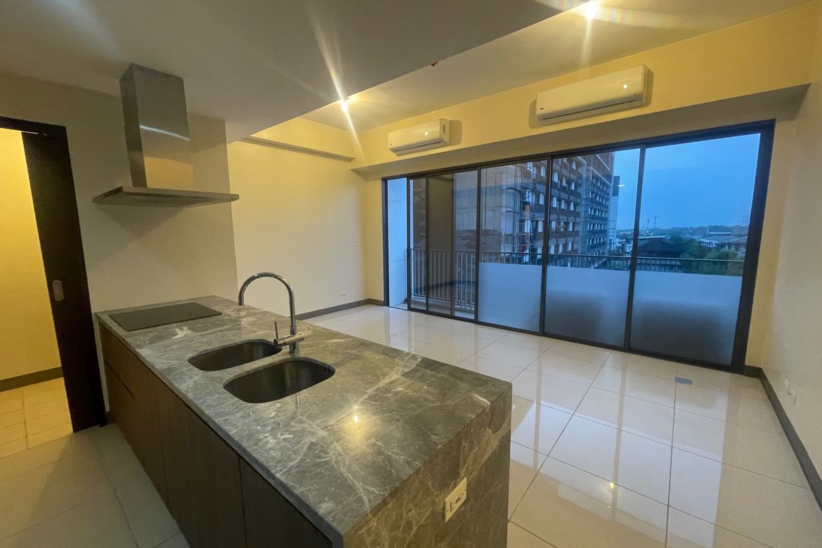2 Bedroom Condo for Sale in St. Moritz Private Estate, BGC, Taguig – photo 5