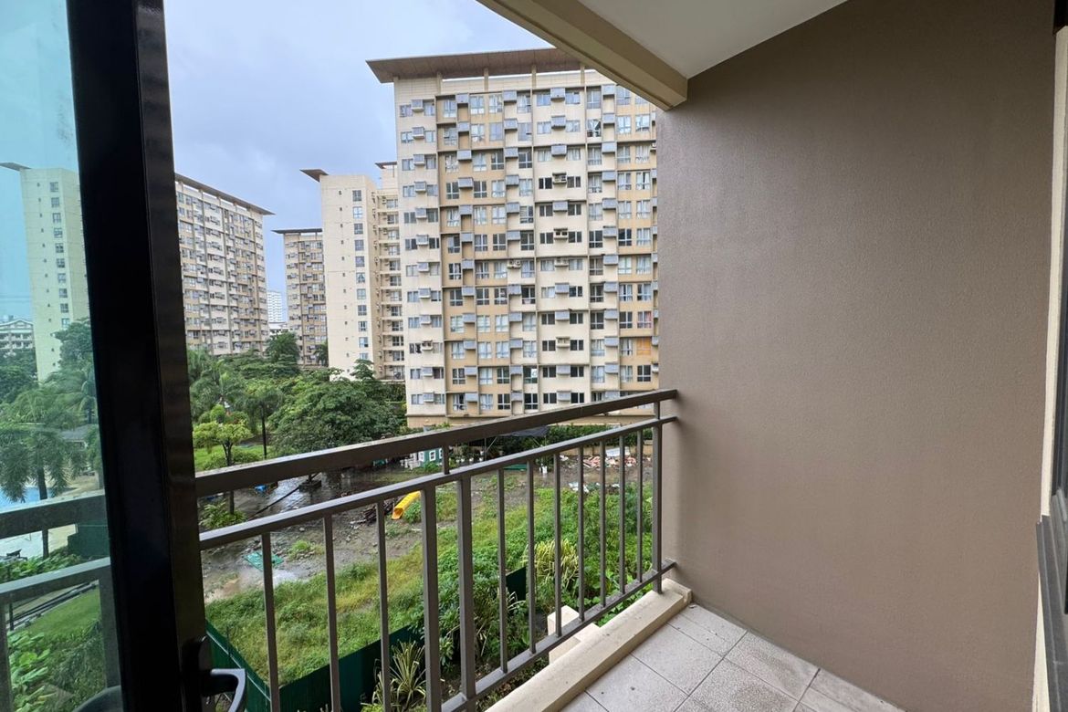 2 Bedroom Condo for Sale in Sucat, Muntinlupa, Metro Manila – photo 8