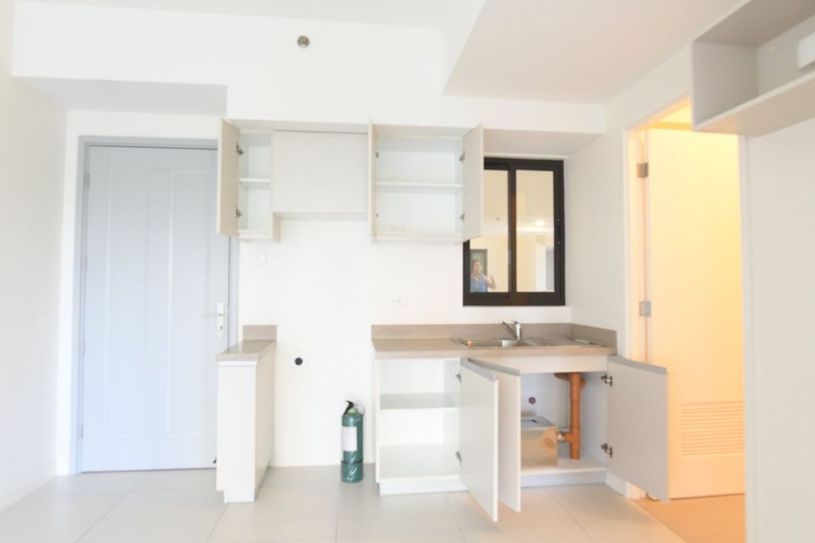2 Bedroom Condo for Sale in Sucat, Muntinlupa, Metro Manila – photo 7