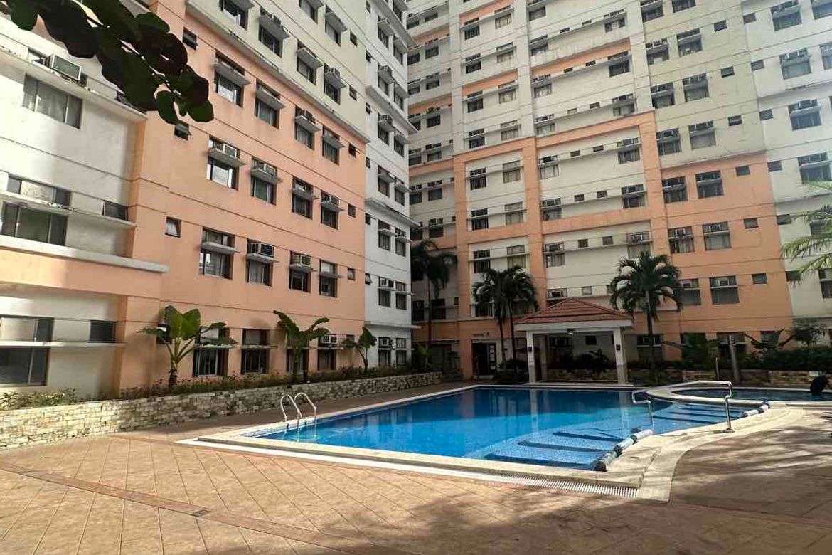 2 Bedroom Condo for Sale in Suntrust Adriatico Gardens, Malate, Manila, Metro Manila near LRT-1 Vito Cruz – photo 4