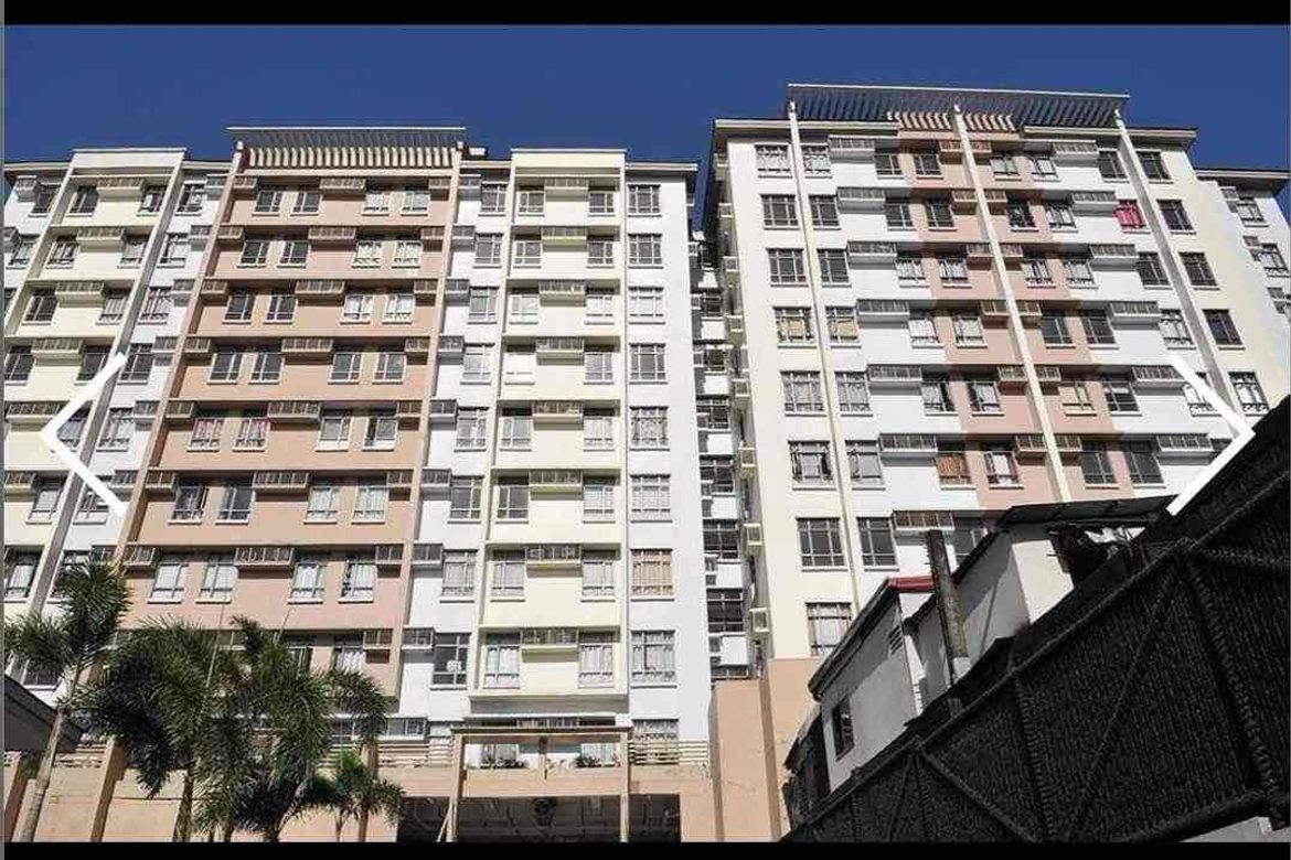 2 Bedroom Condo for Sale in Suntrust Treetop Villas, Hulo, Mandaluyong, Metro Manila