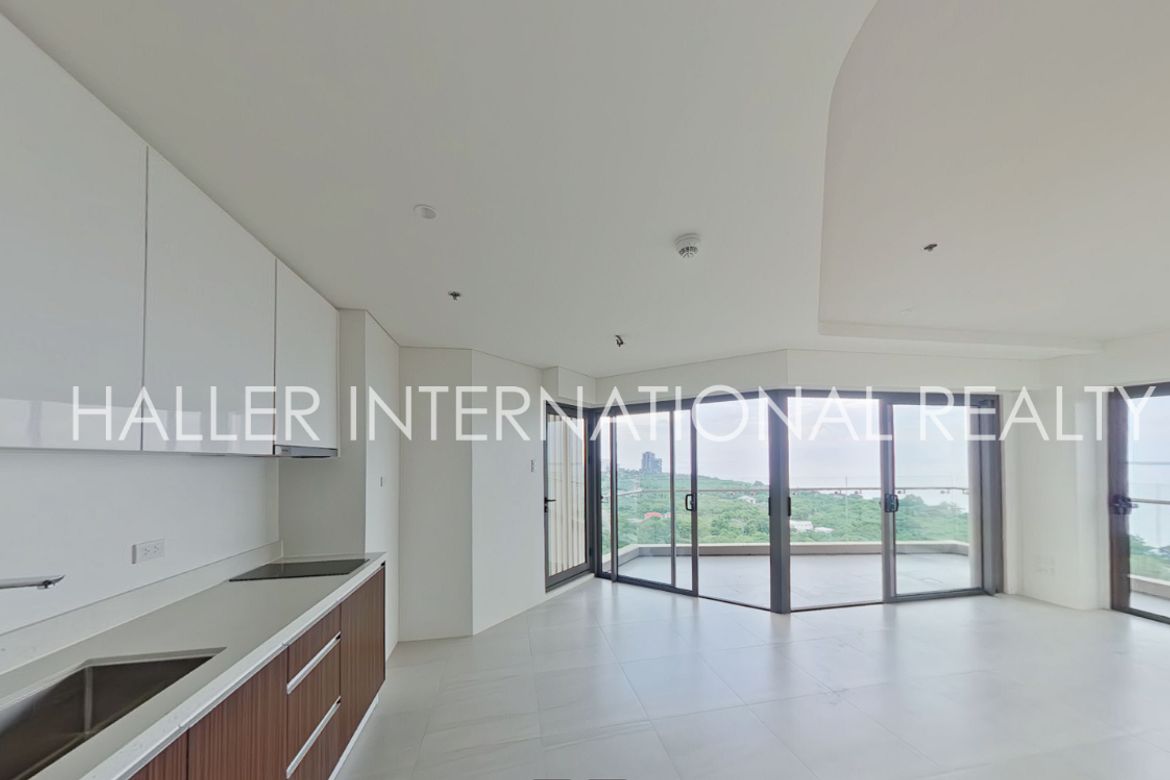 2 Bedroom Condo for Sale in Tambuli Seaside Living, Mactan, Lapu-Lapu, Cebu