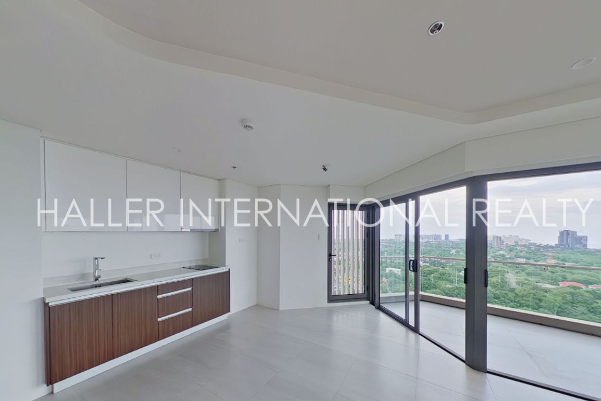 2 Bedroom Condo for Sale in Tambuli Seaside Living, Mactan, Lapu-Lapu, Cebu – photo 3