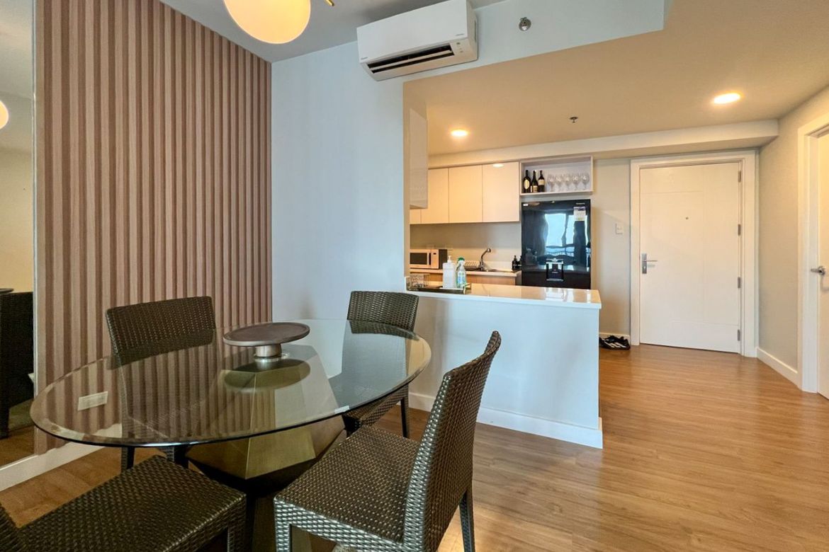 2 Bedroom Condo for Sale in The Arton by Rockwell, Loyola Heights, Quezon City, Metro Manila near LRT-2 Katipunan – photo 7