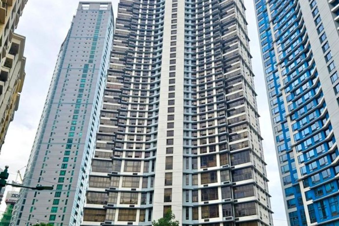 2 Bedroom Condo for Sale in The Bellagio 3, BGC, Taguig