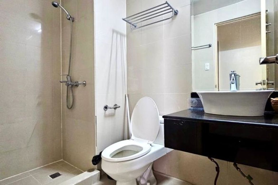 2 Bedroom Condo for Sale in The Bellagio 3, BGC, Taguig – photo 11