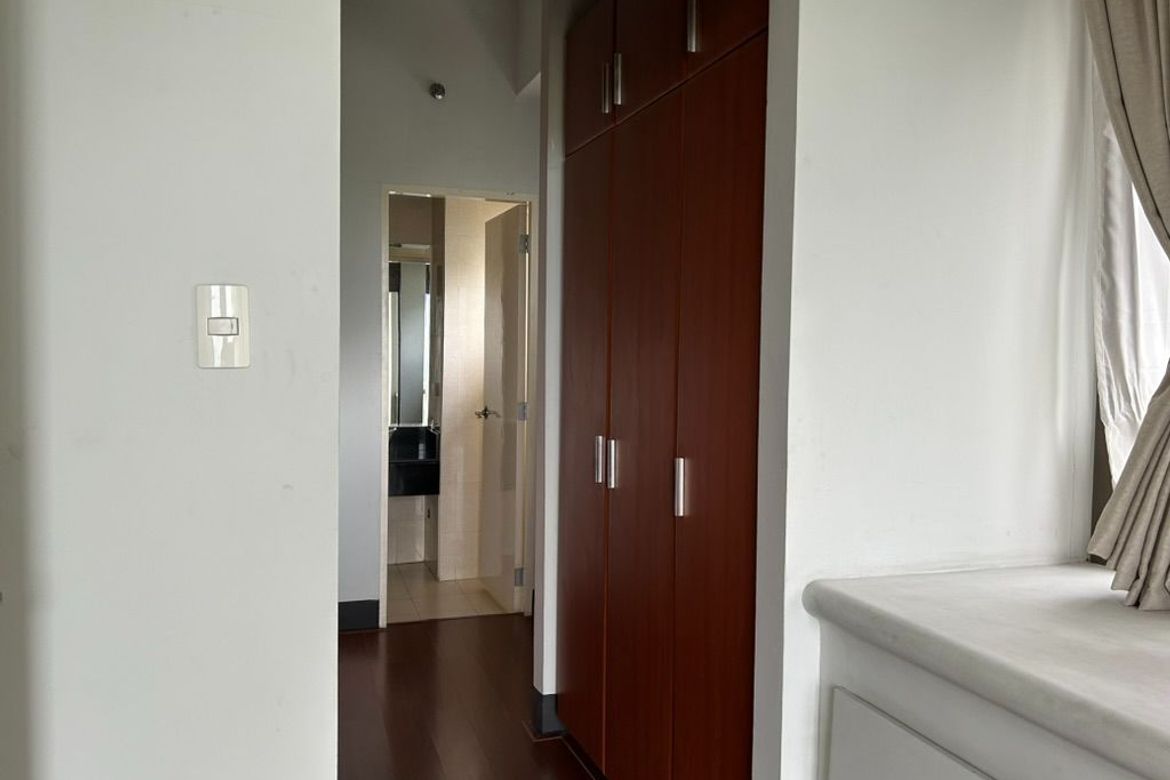 2 Bedroom Condo for Sale in The Bellagio 3, BGC, Taguig – photo 6