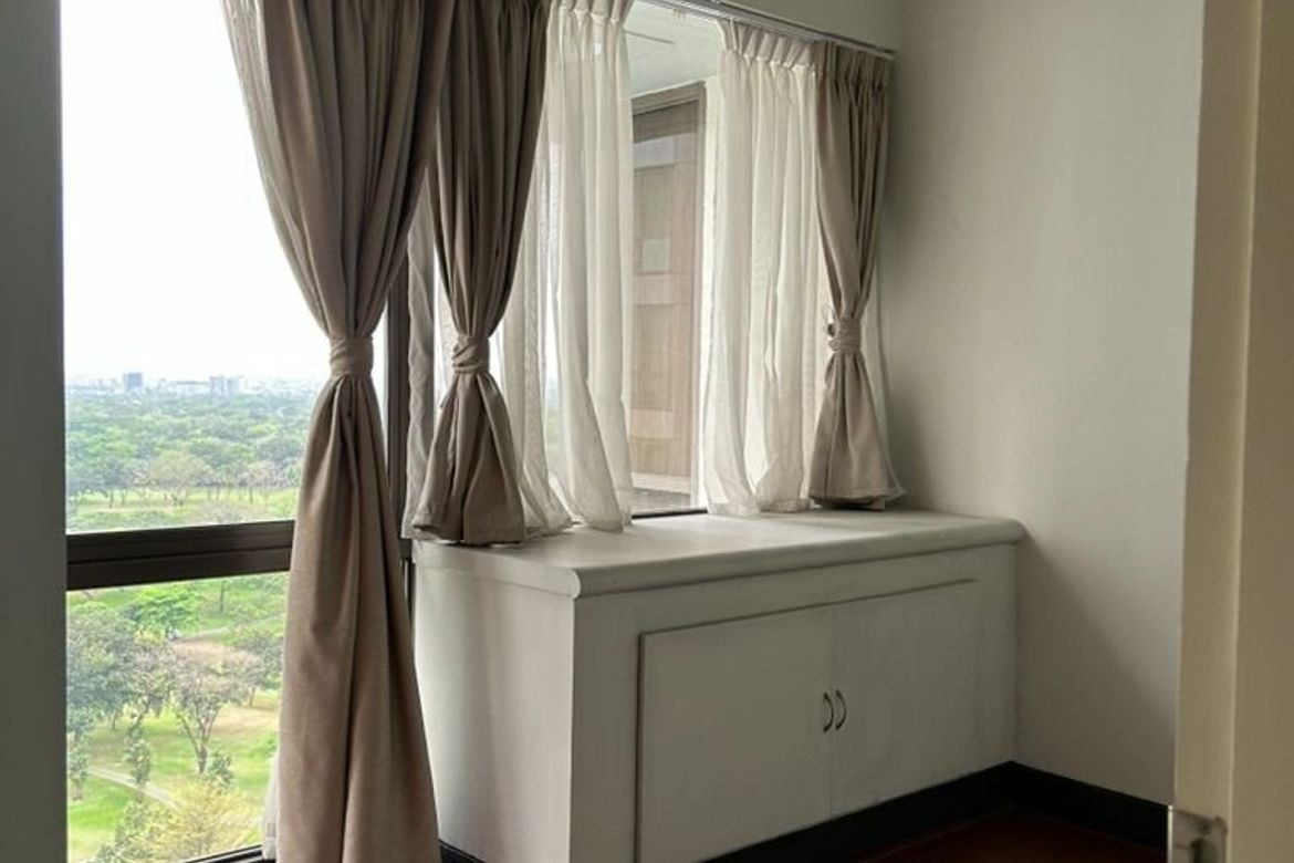 2 Bedroom Condo for Sale in The Bellagio 3, BGC, Taguig – photo 14