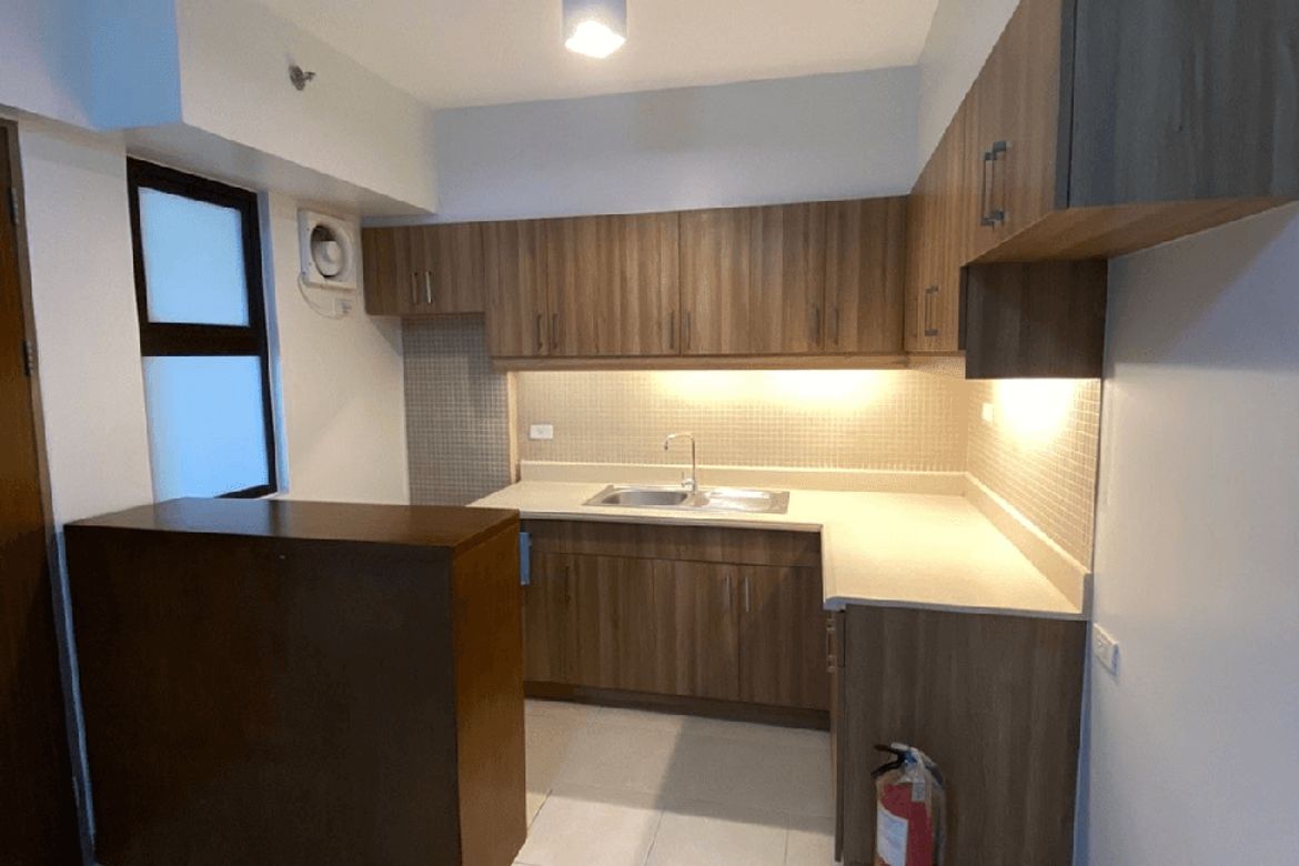 2 Bedroom Condo for Sale in The Birchwood, Ususan, Taguig, Metro Manila