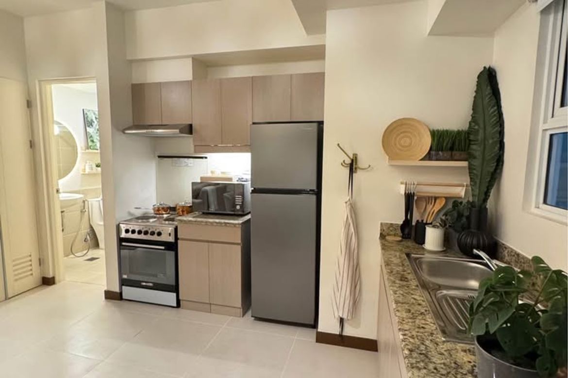 2 Bedroom Condo for Sale in The Crestmont, South Triangle, Quezon City, Metro Manila near MRT-3 Quezon Avenue – photo 4