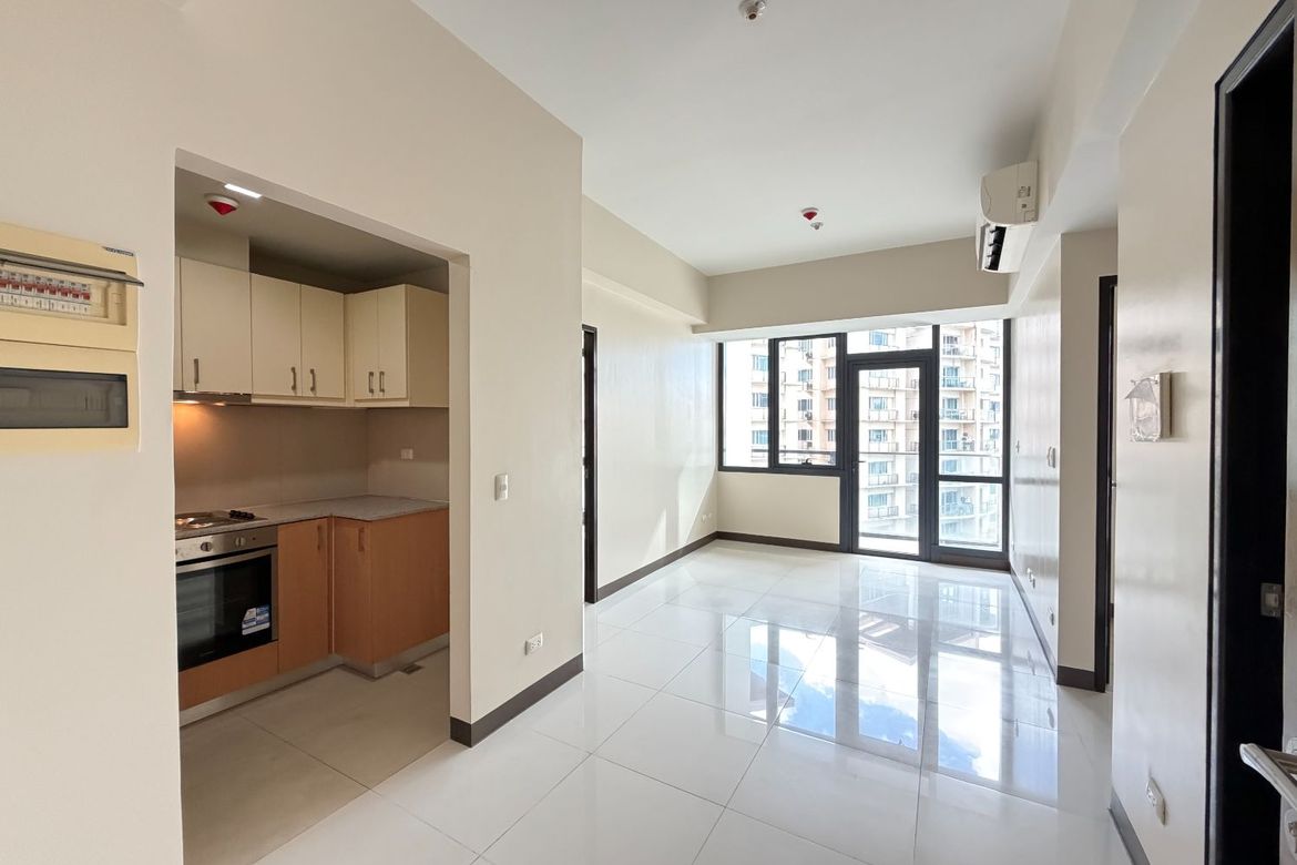 2 Bedroom Condo for Sale in The Florence, McKinley Hill, Taguig, Metro Manila
