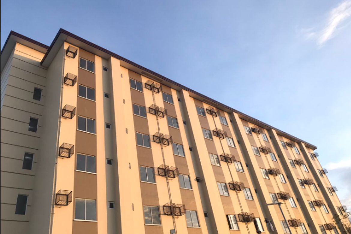 2 Bedroom Condo for Sale in The Hermosa by COHO, Pulang Lupa Uno, Las Piñas, Metro Manila