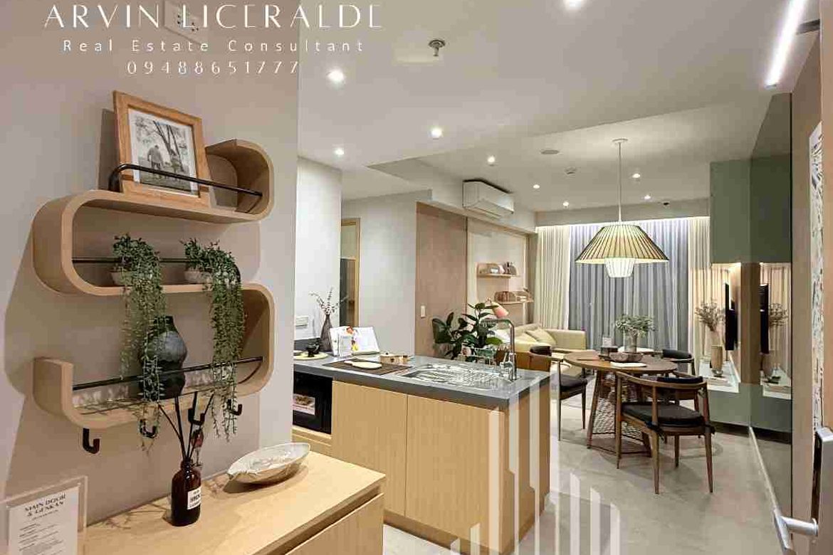 2 Bedroom Condo for Sale in The Observatory, Highway Hills, Mandaluyong, Metro Manila near MRT-3 Boni