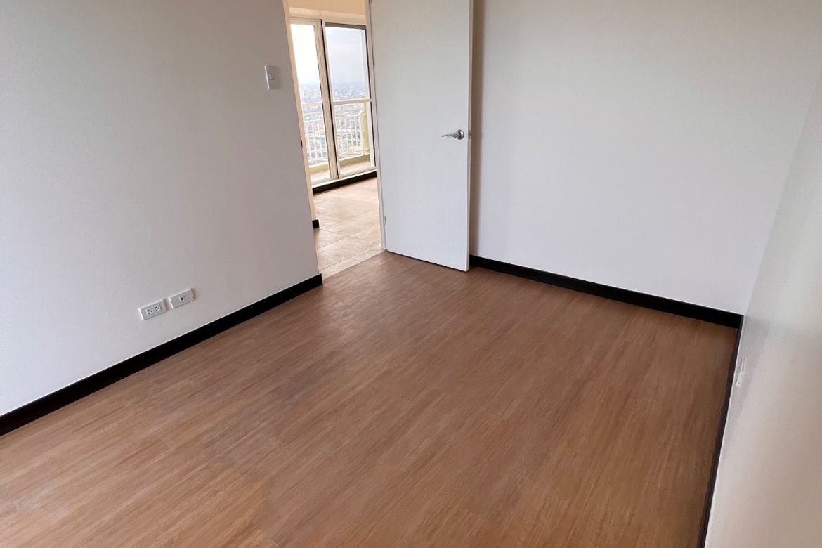 2 Bedroom Condo for Sale in The Oriana, Marilag, Quezon City, Metro Manila near LRT-2 Anonas – photo 8