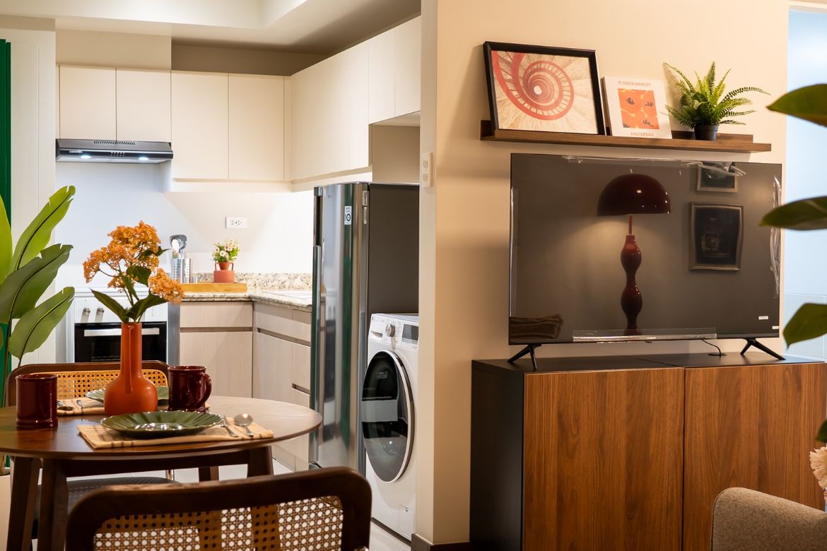2 Bedroom Condo for Sale in The Oriana, Marilag, Quezon City, Metro Manila near LRT-2 Anonas – photo 6