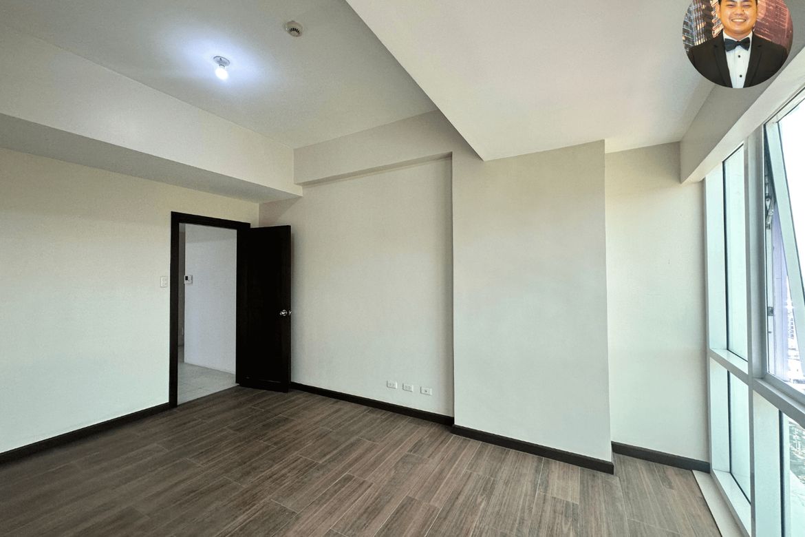 2 Bedroom Condo for Sale in The Padgett Place, Lahug, Cebu City, Cebu – photo 4